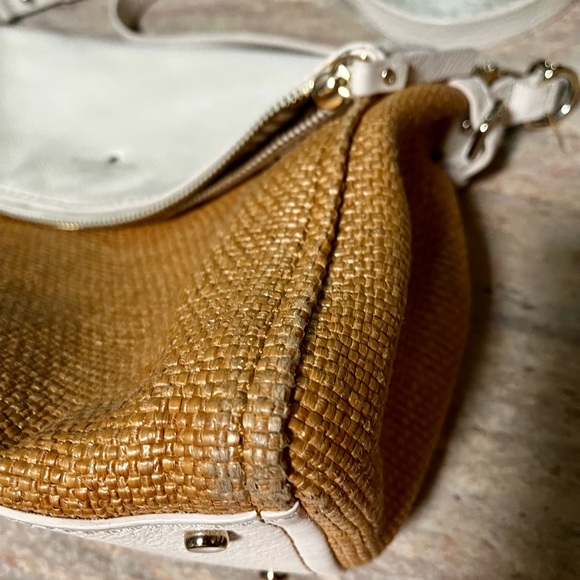 Kate Spade ♠️ white leather and burlap shoulder bag - Picture 9 of 16